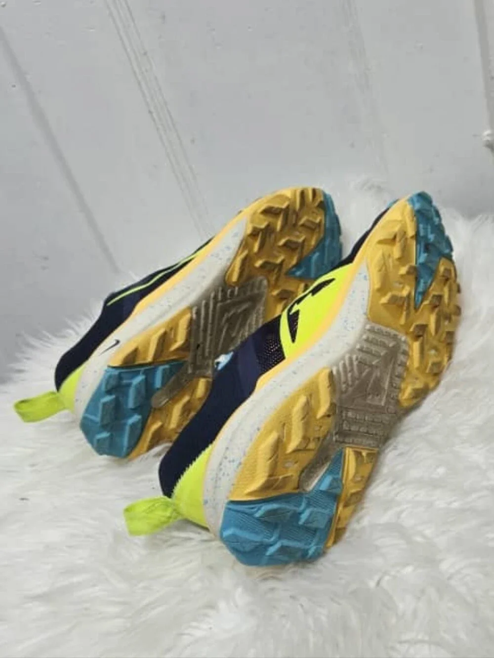 Nike Terra Kiger 9 'Obsidian Citron Volt' Trail Running Sneakers Men's Size 10